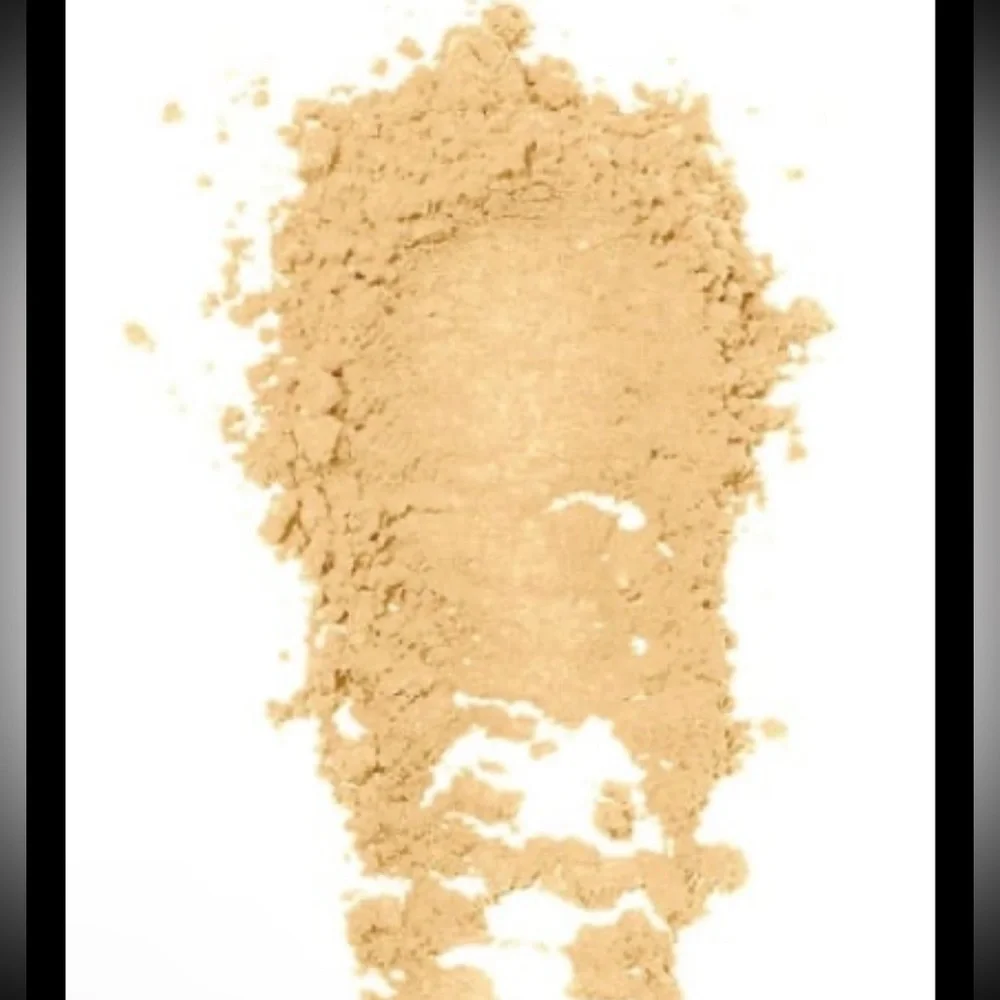 Jeffree Star Honey Luminous Setting Powder